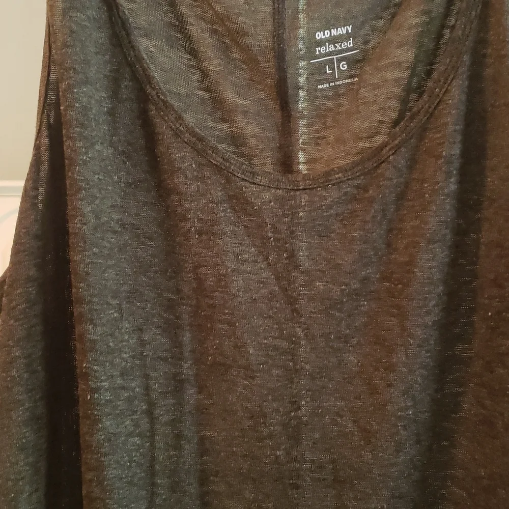 Tank - Picture 2 of 2